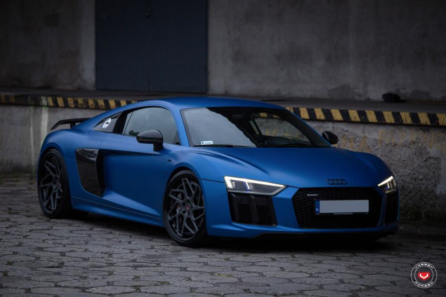  Audi R8 V10 on Vossen Wheels (CG-209T) 2018 года  (фото 33 из 33)